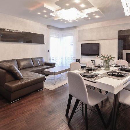 Apartamenty Bryza - Chelmonskiego - Parking - Centrum Swinoujscie Dış mekan fotoğraf