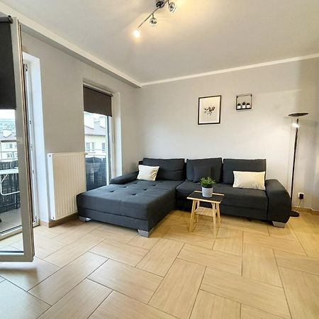 Apartamenty Bryza - Chelmonskiego - Parking - Centrum Swinoujscie Dış mekan fotoğraf