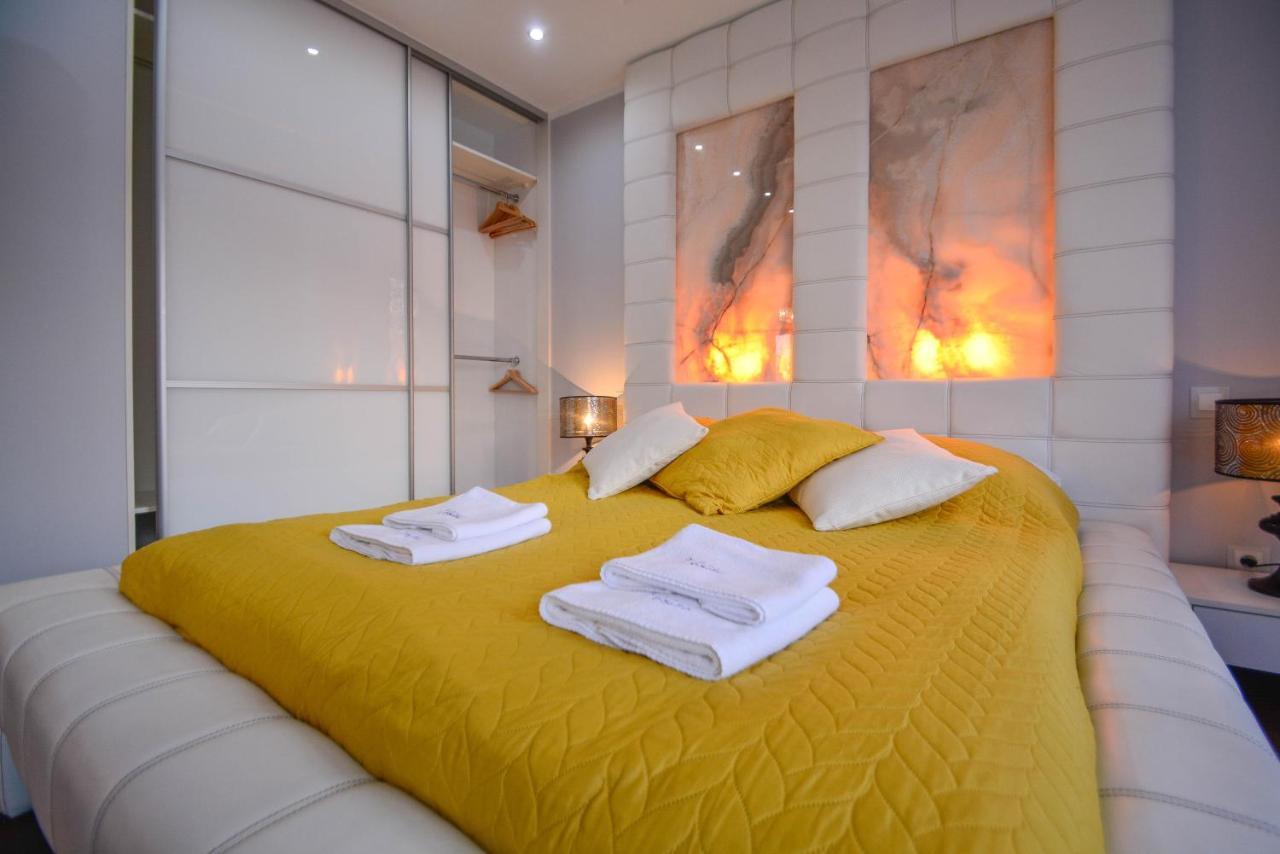 Apartamenty Bryza - Chelmonskiego - Parking - Centrum Swinoujscie Dış mekan fotoğraf