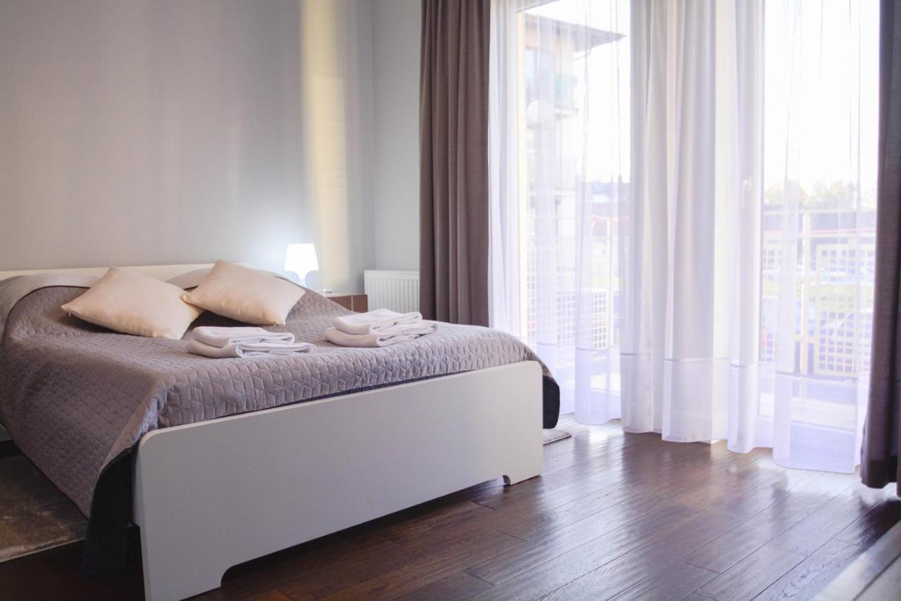 Apartamenty Bryza - Chelmonskiego - Parking - Centrum Swinoujscie Dış mekan fotoğraf