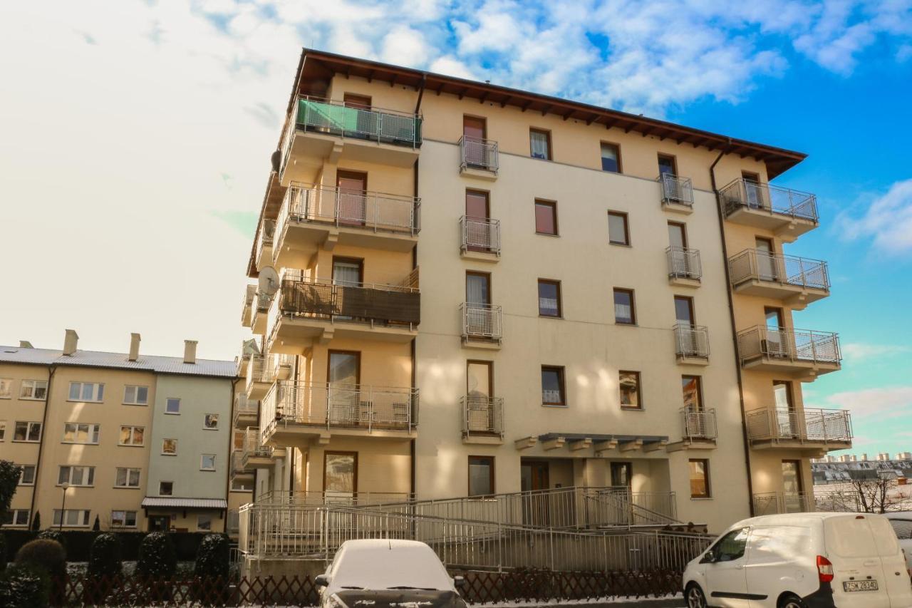 Apartamenty Bryza - Chelmonskiego - Parking - Centrum Swinoujscie Dış mekan fotoğraf