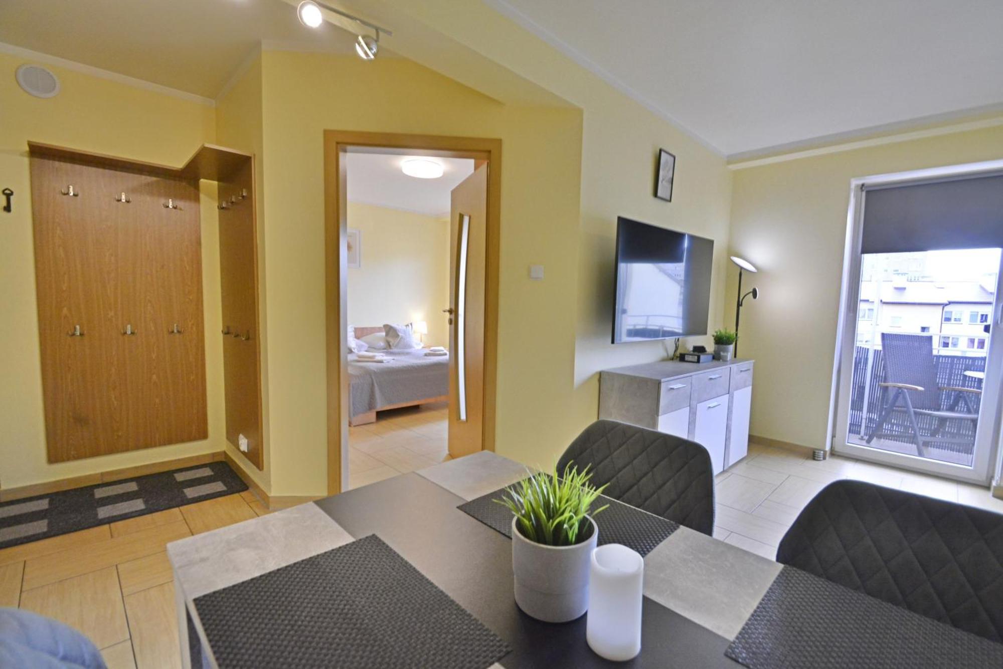 Apartamenty Bryza - Chelmonskiego - Parking - Centrum Swinoujscie Dış mekan fotoğraf
